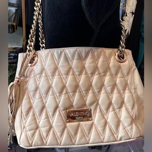 Valentino bag like new.